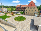 Drohnenbild Hof - Erstbezug – Modernes Wohnen im historischen Ambiente (P3)