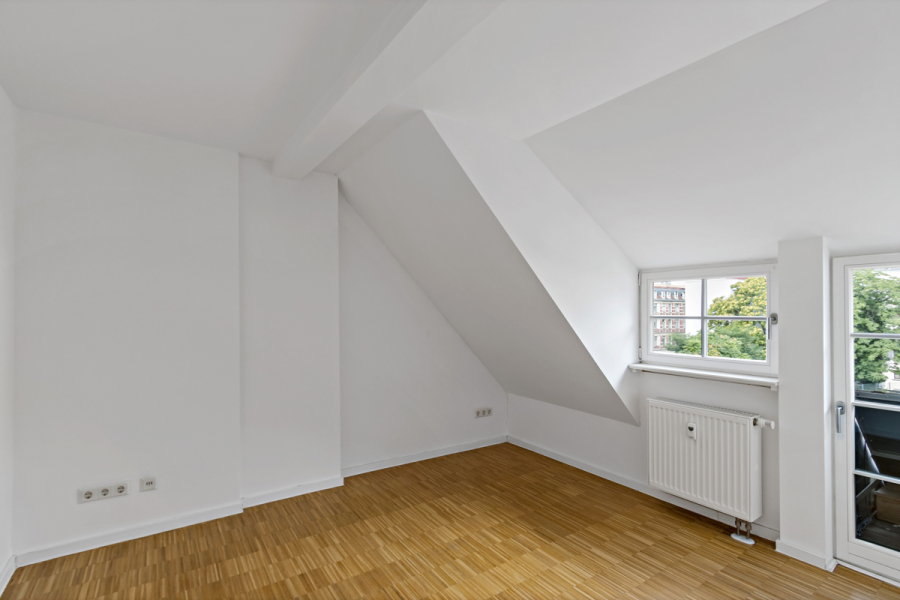 Modern saniert und Altbaucharme- Tolle 3 Zimmerwohnung mitten in der Stadt! - Photo 5
