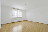 Schlafzimmer - Top gepflegte Doppelhaushälfte mit Pool und Garage in Reideburg