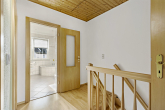 Flur OG - Top gepflegte Doppelhaushälfte mit Pool und Garage in Reideburg