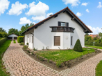 Hausansicht - Großzügigkeit neu definiert: EFH, Pool & 2.790 m² Grundstück in Dölau