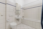 Badezimmer - Ideal für Wohnbeginner! Das erste kleine Reich in der Brüderstraße!
