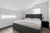 Schlafzimmer - Modernes Familienglück in ruhiger Lage – energieeffizientes Einfamilienhaus mit Garten, Smart Home und Doppelgarage