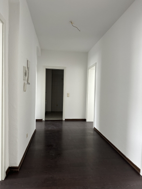 Gut geschnittene 3-Raumwohnung nur unweit vom Hauptbahnhof! 06112 Halle, Etagenwohnung zur Miete