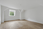Schlafzimmer - Kernsanierte 2-Raumwohnung direkt am Rosarium! Fahrstuhl, Balkon und Fußbodenheizung!!!!