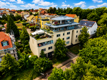 Wohnen auf Hausniveau – außergewöhnliche Eigentumswohnung in Bestlage von Halle-Kröllwitz 06120 Halle, Maisonettewohnung zum Kauf