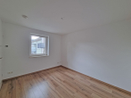 Kleines Zimmer - Tolle Maisonettewohnung mit Stellplatz in der Remise!