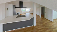 Wohnbereich_b_ - Dachgeschosswohnung mit Einbauküche – Zeitz