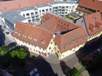 Hausansicht 2 - Charmante 4-Raumwohnung mit Einbauküche in Top-Lage!