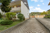 Einfahrt - Schöne Eigentumswohnung mit Terrasse zu verkaufen!