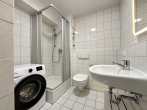 Badezimmer - Kompakte Kapitalanlage mit Aufzug in zentraler Lage von Halle!