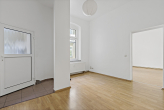 Wohnzimmer - Geräumige 2-Raumwohnung in der Jacobstraße!