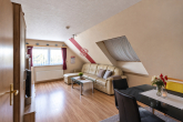 Schlafenzimmer II OG - Ein Haus, viele Möglichkeiten – 6 Zimmer für Familie, Arbeiten & Mehrgenerationenwohnen in Braunsbedra