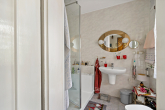 Badezimmer - Ruhiges Familiendomizil am Rosengarten (Erbbaurechtsvertrag)