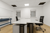 Büro EG - Großzügige Büro- und Gewerbefläche in Merseburg – ca. 834 m² teilbar anmietbar!