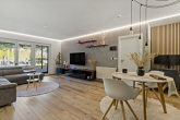 Wohnzimmer Bild 1 EG - Hier wird selten verkauft!!! 3-Raum-Maisionette ETW mit Terrasse, Grünfläche und Garage