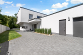 Auffahrt - Klare moderne Architektur in perfekter Wohnlage – Halle/ Nietleben