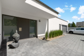 Haustür - Klare moderne Architektur in perfekter Wohnlage – Halle/ Nietleben