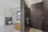 Badezimmer Dusche - Klare moderne Architektur in perfekter Wohnlage – Halle/ Nietleben