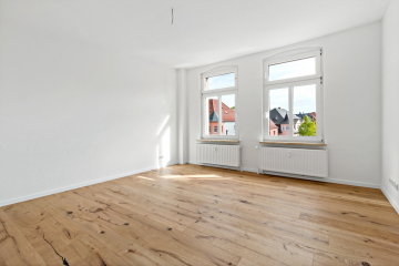 Pärchen aufgepasst! Geräumige 2-Raumwohnung in der Reilstraße 06114 Halle, Dachgeschosswohnung zur Miete