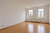 Schlafzimmer - Viel Platz für Ihr Zuhause: Helle 2-Zimmer-Wohnung mit Balkon und Tageslichtbad