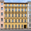 Außenaufnahme - Viel Platz für Ihr Zuhause: Helle 2-Zimmer-Wohnung mit Balkon und Tageslichtbad