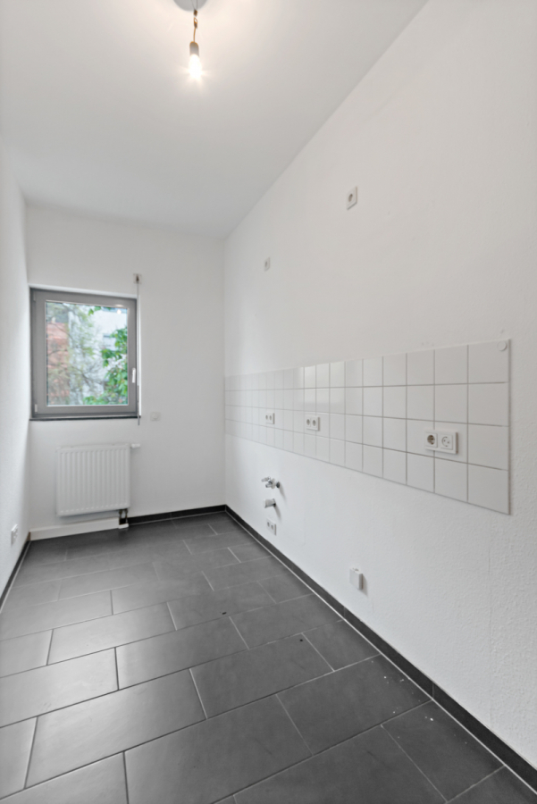 Gestalten Sie Ihr neues Zuhause selbst! 3-Raumwohnung mit mietfreier Zeit am Hallmarkt - Photo 1