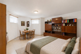 Schlafzimmer UG - Familienhaus mit Kamin, Fußbodenheizung und traumhaftem Grundstück in Gimritz