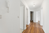 Flur - Attraktive 3-Raumwohnung im Dachgeschoss!