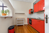 Küche - Traumhafte 2-Raumwohnung mit Einbauküche und Stuck im Mühlwegviertel!