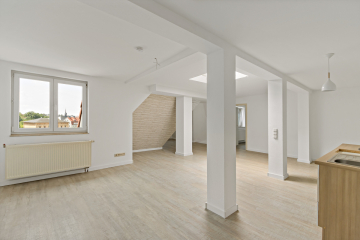 Citywohnung mit Terrasse 06108 Halle, Etagenwohnung zur Miete