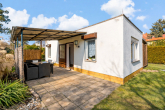 Gartenhaus Außen 1 - Ein Haus, viele Möglichkeiten – Familienidyll mit Einliegerwohnung in Lieskau