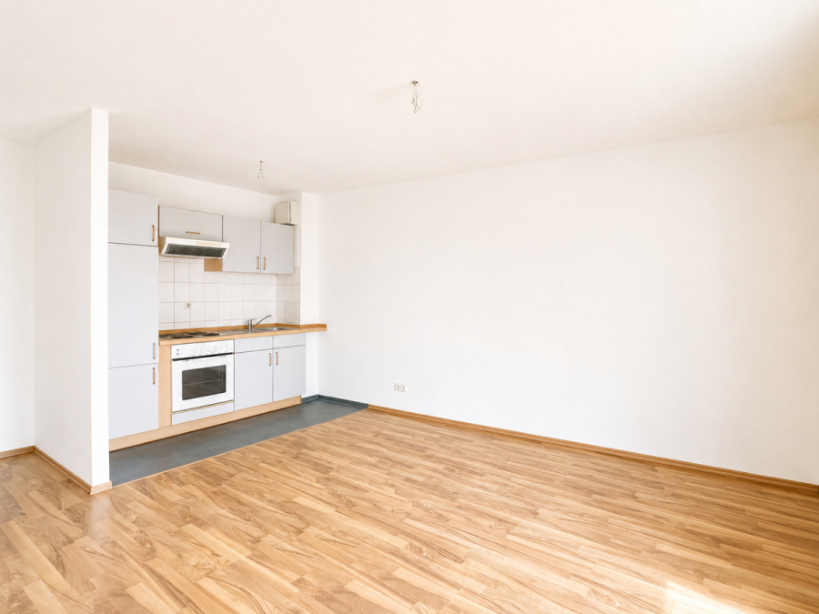 Aufgepasst! Sanierte 2-Raumwohnung mit Balkon in der Mansfelder Straße! - Photo 2