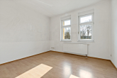 Wohn- und Schlafzimmer - 1-Raumwohnung mit Einbauküche in zentraler Lage!