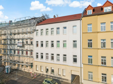 1-Raumwohnung mit Einbauküche in zentraler Lage! 06108 Halle / Mitte, Erdgeschosswohnung zur Miete