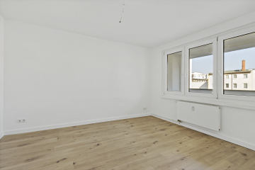 Gepflegte 2-Raumwohnung mit Balkon in der Merseburger Straße! 06112 Halle, Etagenwohnung zur Miete