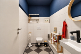 Gäste-WC - Großzügige 5-Raumwohnung im Dachgeschoss mit Loggia und Aufzug!