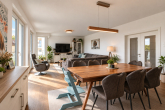 Wohnzimmer - Familientraum in Nietleben – großzügige 4-Raumwohnung mit Balkon & Tiefgarage
