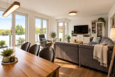 Wohnzimmer - Familientraum in Nietleben – großzügige 4-Raumwohnung mit Balkon & Tiefgarage