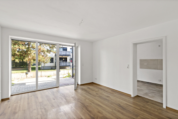 Nicht lange zu haben, 3 Raum Wohnung in Bitterfeld mit Terrasse! 06749 Bitterfeld, Erdgeschosswohnung