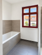 Badezimmer - Exklusiver Wohnkomfort auf 71 m² – zwei Balkone, Parkett, Fußbodenheizung und Aufzug