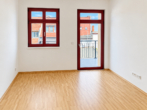 Schlafzimmer - Exklusiver Wohnkomfort auf 71 m² – zwei Balkone, Parkett, Fußbodenheizung und Aufzug
