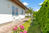Eingangsbereich - Freistehendes Einfamilienhaus mit Doppelgarage in Büschdorf