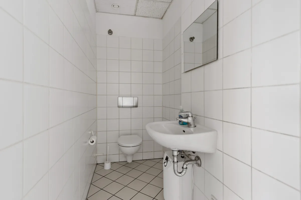 WC