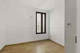 Arbeitszimmer (b) - Zentral – Modern – Praktisch 4-Raumwohnung im Herzen von Halle inklusive Einbauküche, Stellplatz und einer riesigen Terrasse