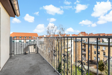 Aufgepasst! Attraktive 3-Raumwohnung mit Balkon in der Reilstraße! 06114 Halle, Dachgeschosswohnung zur Miete