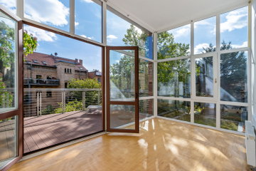 Anleger und Eigennutzer aufgepasst! Perfekte Lage mit Sonnenterrasse im beliebten Mühlwegviertel, 06114 Halle (Saale), Etagenwohnung