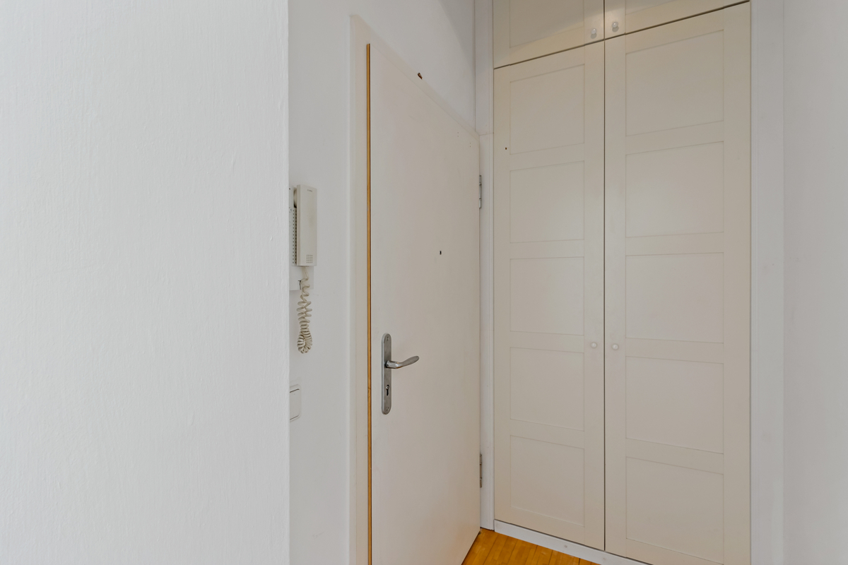 Flur mit Einbauschrank