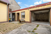 Garage - Großes Zweifamilienhaus in der Goethestadt Bad Lauchstädt mit Nutzungspotenzial