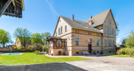 Ansicht Eingang - Kernsaniertes und strahlendes “Liebhaberstück” – großes Einfamilienhaus in Steuden!